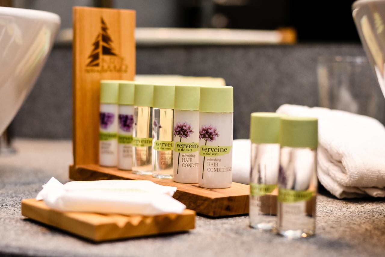 Hotel Arte Spa & Park Velingrad Exterior foto A selection of toiletries