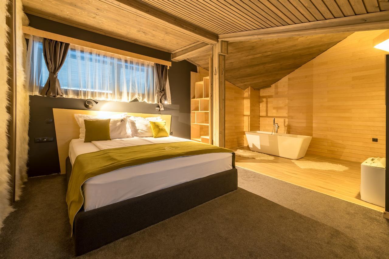 Hotel Arte Spa & Park Velingrad Exterior foto A room at the hotel